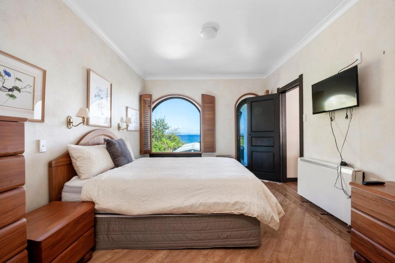 Lakefront Villa - Waitahanui Holiday Home المظهر الخارجي الصورة